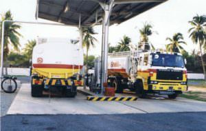 1993 – Aircraft Refuellers